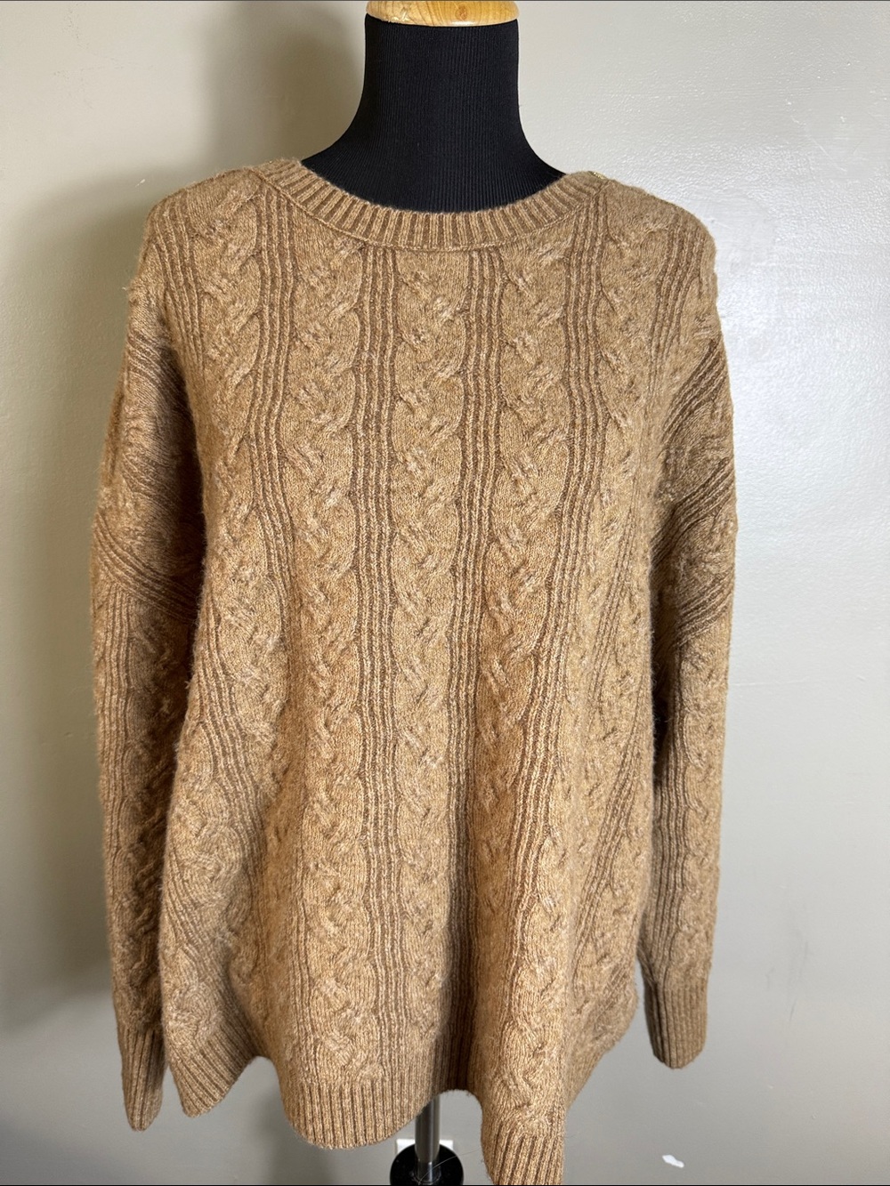 J. Crew Cozy Cable-Knit Cold-Shoulder Sweater - Tan Sz 3X